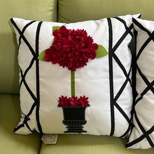 Red Hydrangea Decorative Pillows (2)